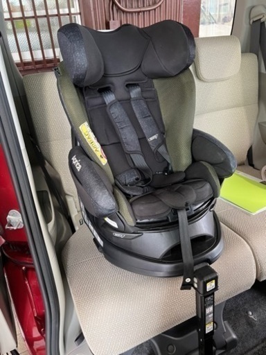 アップリカ　チャイルドシート（0-4歳）