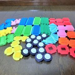 再【無料】タイヤ等が付属したブロック