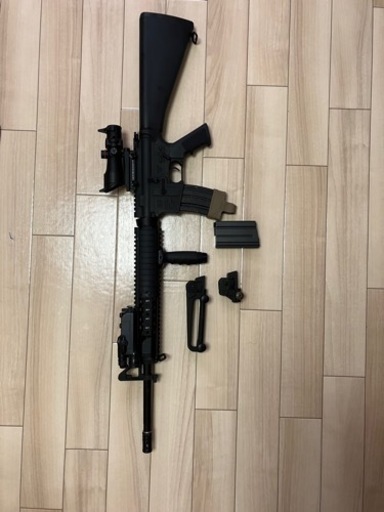 (取引中)フルメタルM16A4電動ガン