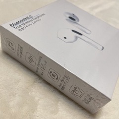 ワイヤレスイヤホン　新品　Bluetooth 2022最新モデルの画像