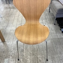 【木目の足がオシャレ✨良い家具です✨】定価65,000円 ダイニング3点セット 食卓テーブル 伸縮 拡張式 チェアの画像