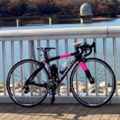 ピナレロ RAZHA ロードバイク ブラックピンク フルカーボン42型 完成車 譲りますの画像