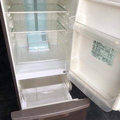 冷蔵庫の画像