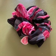 シュシュ　ヘアアクセサリー　ヘア飾り　3個おまとめ　の画像