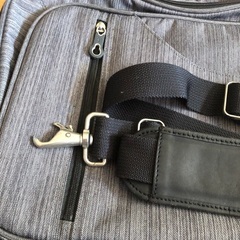 各1,000円　ビジネスバックPC入れカバンの画像