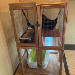 手作り木製キャットケージの画像