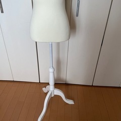 お引渡し決定しました。女性用　トルソーの画像