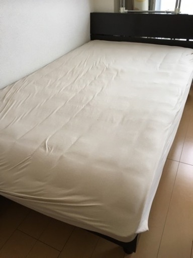 【取引中】セミダブルベッド フレーム ダークブラウン