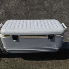 イグロー クーラーボックス 魚釣りなどに