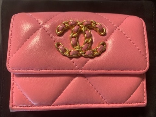 CHANELシャネル三つ折り財布