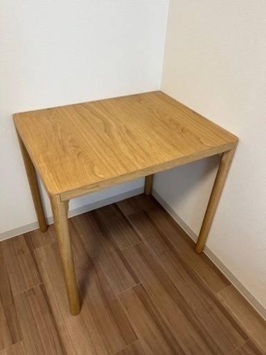 デスク・テーブル