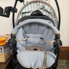 コンビのベビーカー