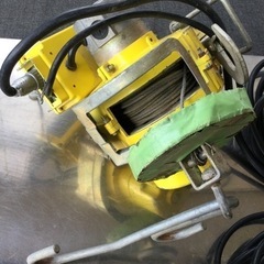 中古　1981年製　ベビーホイスト　トーヨーコーケン　BH−300   吊り荷重50kg  揚程14m   100V   電動式ホイスト　電動吊上げ　の画像