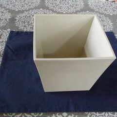 フラワーアレンジメントにいかがですか？　オフホワイト