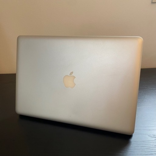 APPLE MacBook Pro MD104J/A　非光沢高解像度ディスプレイ