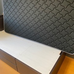 【交渉中】ベッドフレーム&マットレスの画像