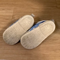 ⬜︎36. アシックス　スクスク　13cmの画像