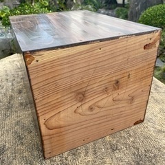 レトロ収納箱の画像