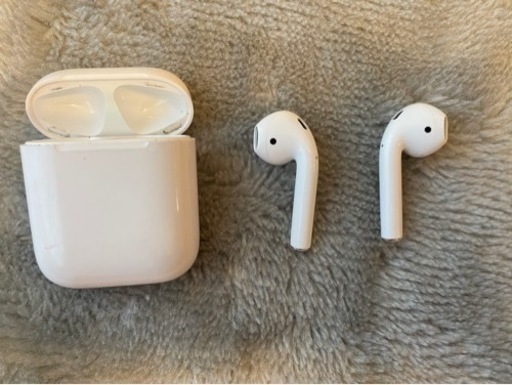 AirPods お話し中