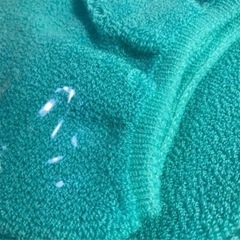 バレンチノ　厚手ふわふわO型便座カバー2枚の画像