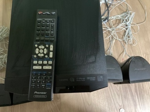 REGZA 37型 TV •パイオニア サラウンドシステム