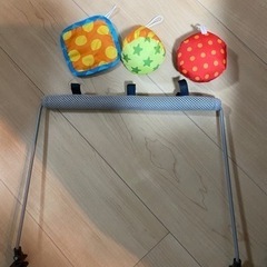 【譲ります】リッチェル　バウンシングシート　おもちゃ付R バウンサー 取説有の画像