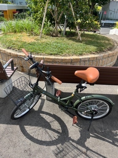 折りたたみ自転車20インチ　SHIMANO 6段変速