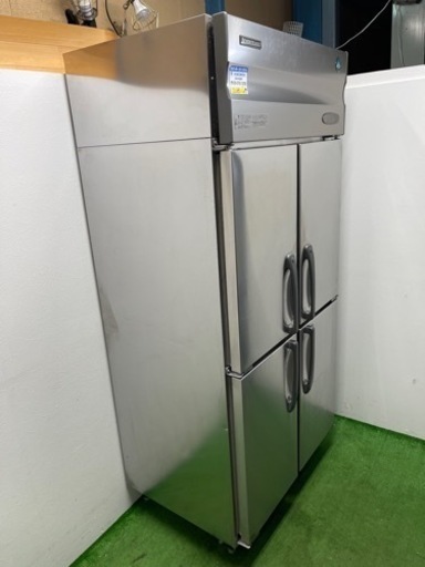 HOSIZAKI/ホシザキ　業務用　縦型４面冷凍冷蔵庫　５６２L　店舗　飲食店　厨房機　１００V　HRF-９０XFT