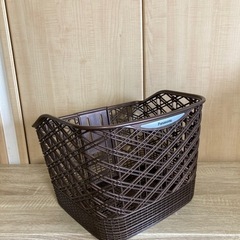 自転車前カゴの画像