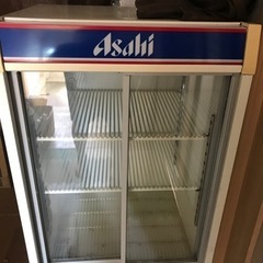 業務用冷蔵庫の画像