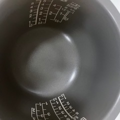 炊飯器の画像