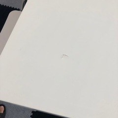 IKEA テーブル&パイプ椅子4脚セットの画像