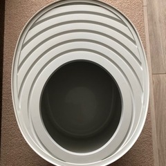 アイリスオーヤマ　中古・上から猫トイレプチの画像
