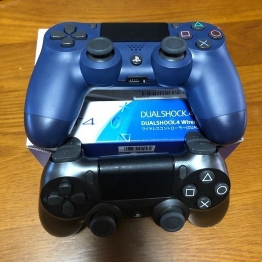 PS4コントローラー