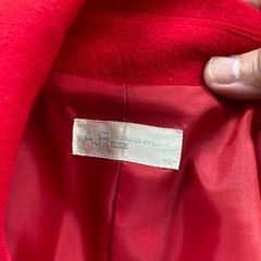 赤コート　160cmの画像