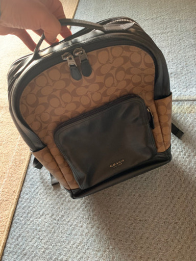 ブランドショップで購入　かっこいいコーチのグラハムリュック