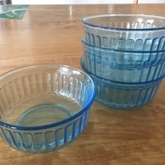 【あげます】アメリカ製アンティーク　ガラス食器　一式の画像