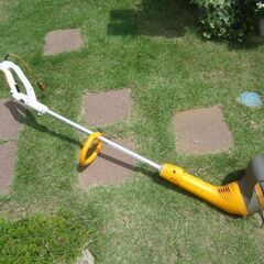 RYOBI　刈払機　AK3710　