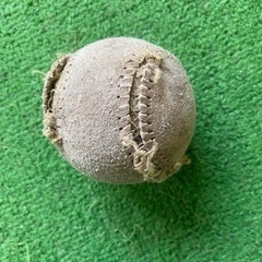 野球　硬式ボールの再生の画像