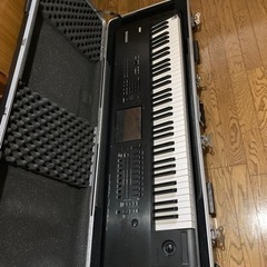 KORG コルグ KRONOS 73鍵盤 ハードケース  付属