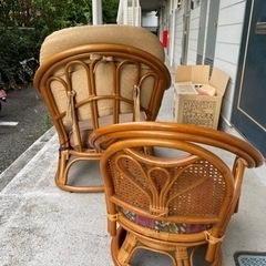 籐椅子2脚セットの画像