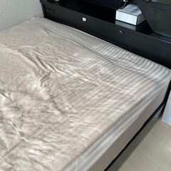 セミダブルベッドの画像