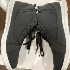 ［中古］moz シューズ　ハイカット靴の画像