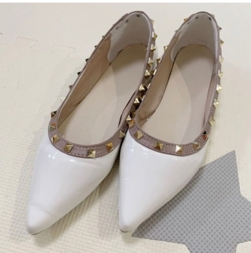 ヴァレンティノ風　パンプス