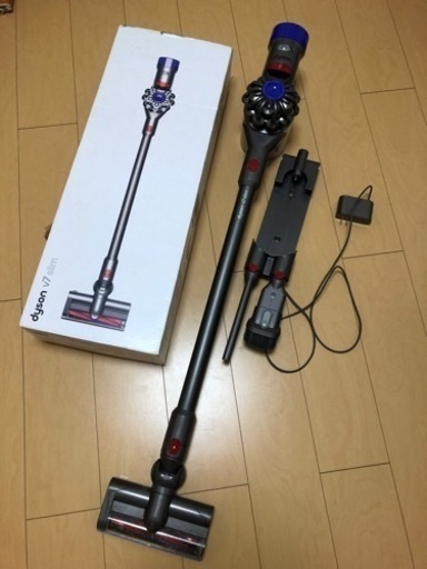 【決まりました❣️２２日予定】【訳あり】ダイソン　dyson v7 掃除機