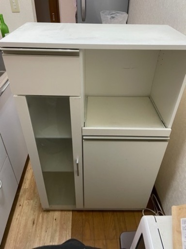 食器棚　ニトリ　炊飯器スペースあり