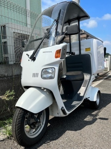 【値下げ】ジャイロキャノピー　4st インジェクション　新型モデル現行後期型 2020年式　グリップヒーター　USB電源