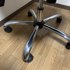 オフィスチェアの画像