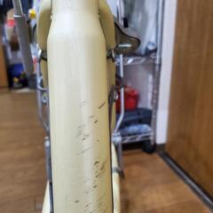 自転車ママチャリ 空気入れ付きの画像