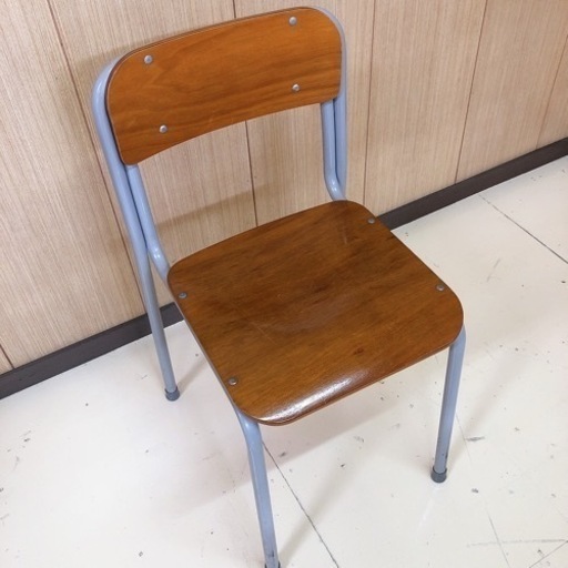 複数在庫あり◆KOKUYO/コクヨ◆学校椅子　サイズ１号◆166～179ｃｍ◆店舗椅子・ダイニング椅子・学習椅子・塾・レトロインテリア【こちらは店舗です。浜村鹿野温泉ICから3分 買取本舗 宮本リサイクル 営業時間９～１９時 定休日水曜日】